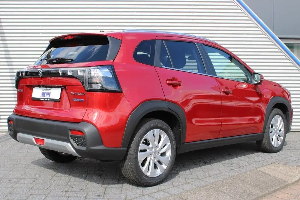 Suzuki S-Cross 1.4 Boosterjet Select Smart Hybrid (bj 202 uit 2022, foto 3