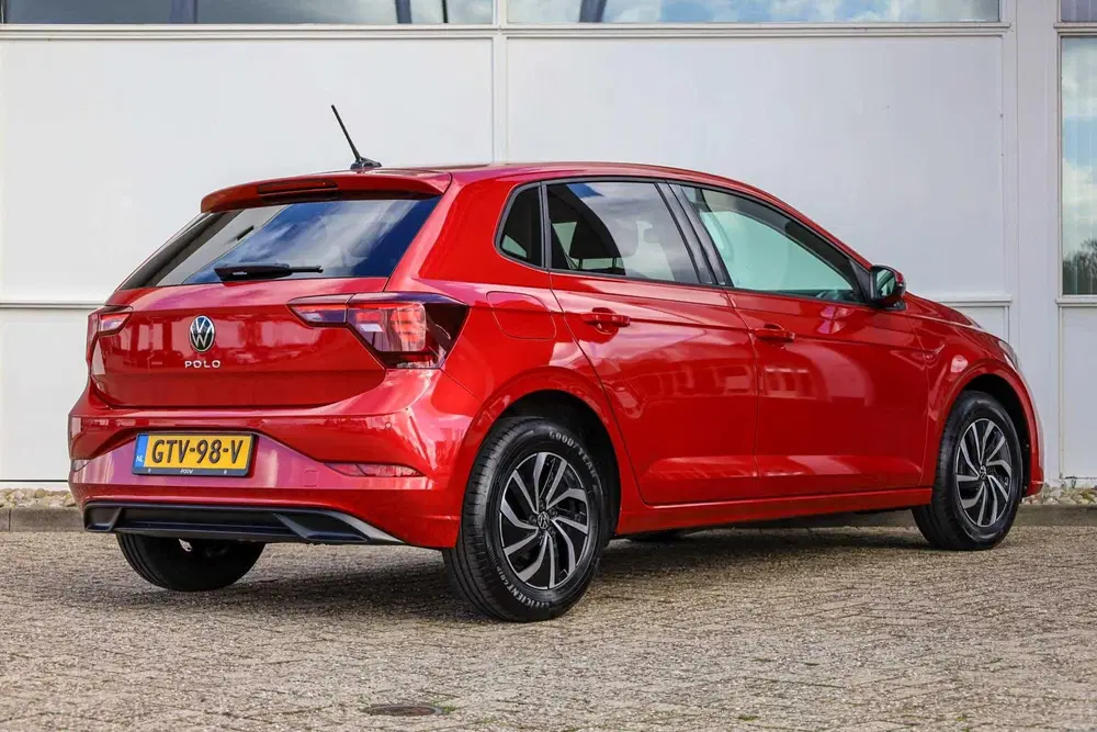 Volkswagen Polo 1.0 TSI 95pk Life Edition uit 2024, foto 2