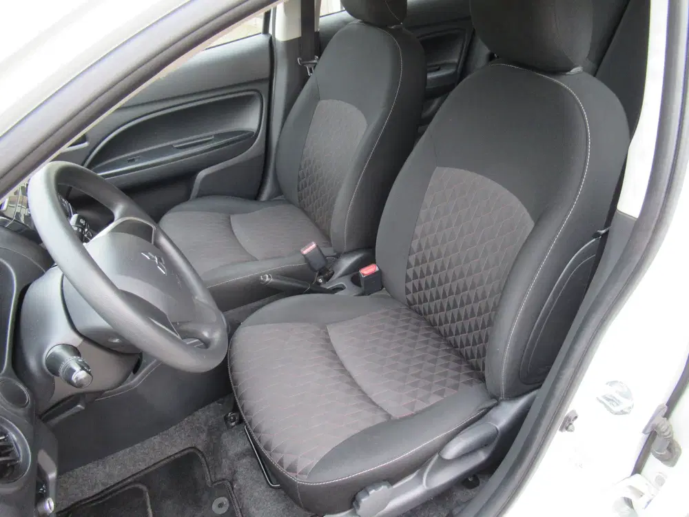 Mitsubishi Space Star 1.0 Cool+ (bj 2020) uit 2020, foto 5