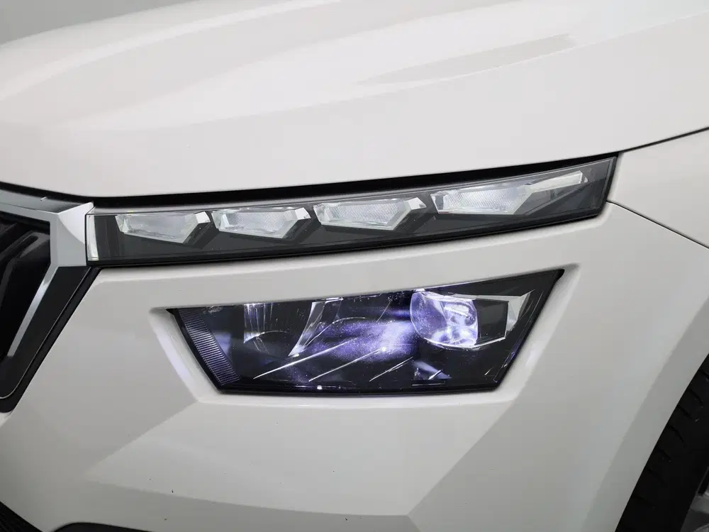Skoda Kamiq 1.0 TSI Business Edition uit 2023, foto 15