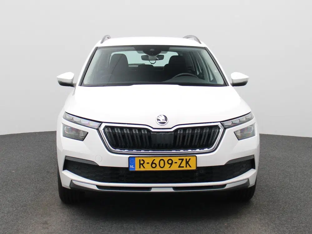 Skoda Kamiq 1.0 TSI Business Edition uit 2023, foto 3
