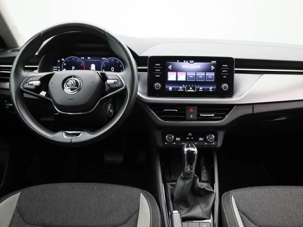 Skoda Kamiq 1.0 TSI Business Edition uit 2023, foto 7