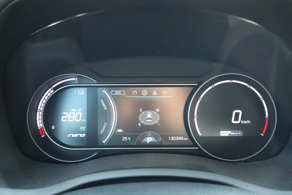 Kia Niro ExecutiveLine 64 kWh SOH 100% Verwarmbare uit 2020, foto 15