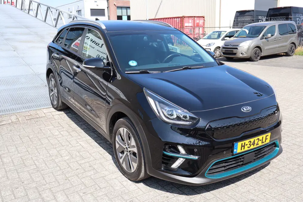 Kia Niro ExecutiveLine 64 kWh SOH 100% Verwarmbare uit 2020, foto 6