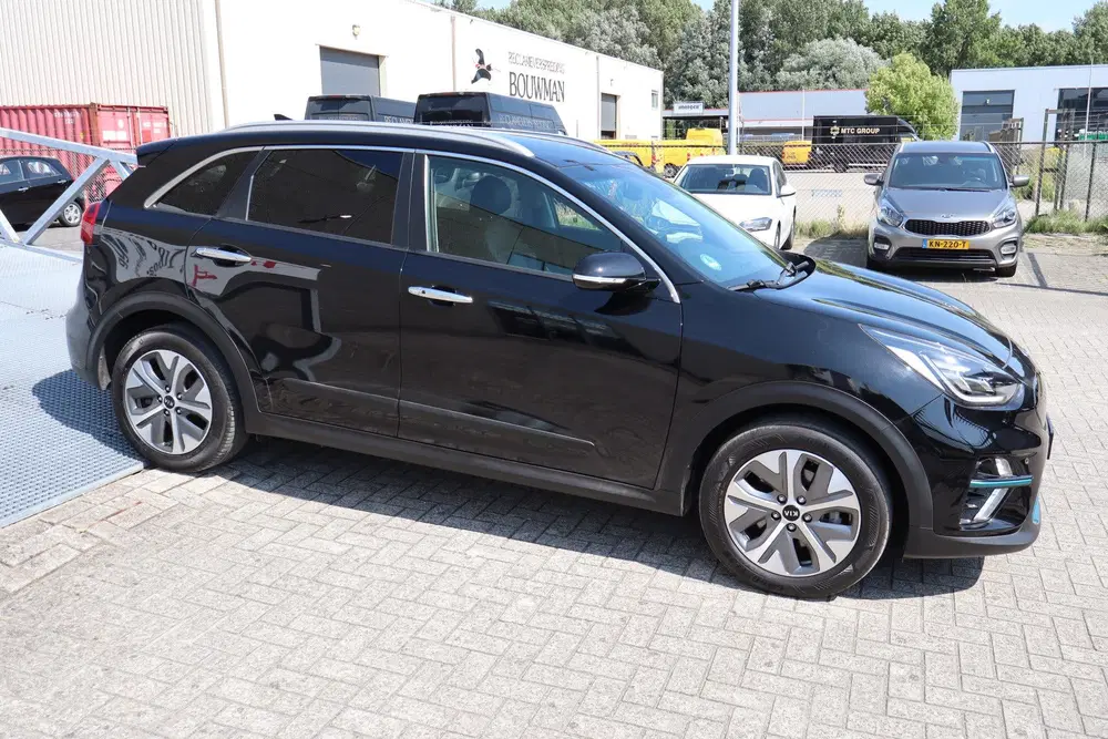 Kia Niro ExecutiveLine 64 kWh SOH 100% Verwarmbare uit 2020, foto 7