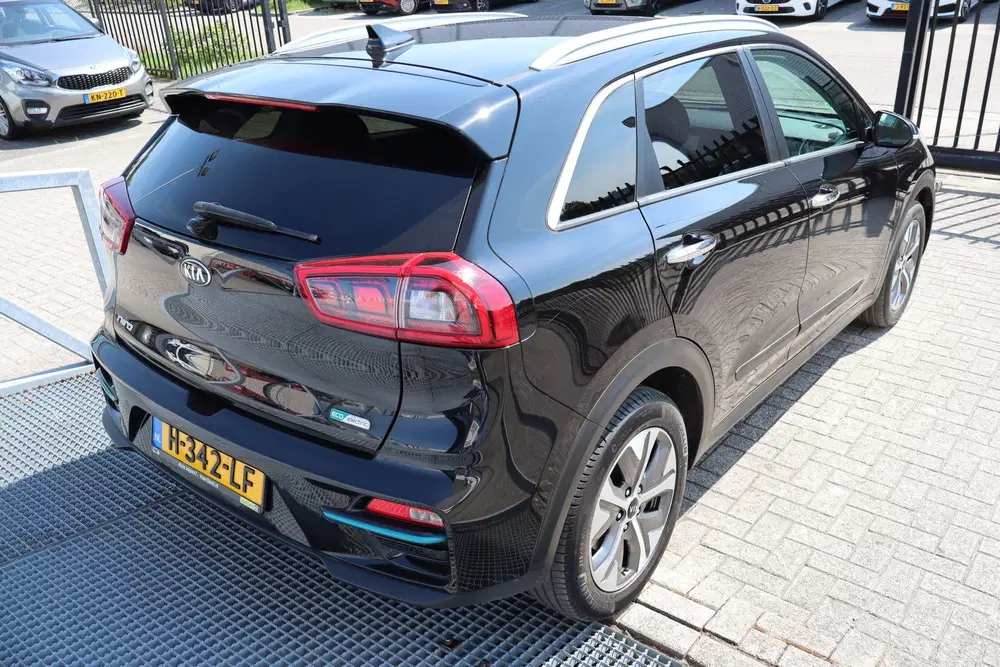 Kia Niro ExecutiveLine 64 kWh SOH 100% Verwarmbare uit 2020, foto 8
