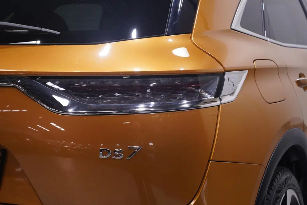 DS Automobiles DS 7 Crossback DS 7 Crossback 1.6 PureTech La Premiere Cu uit 2019, foto 14