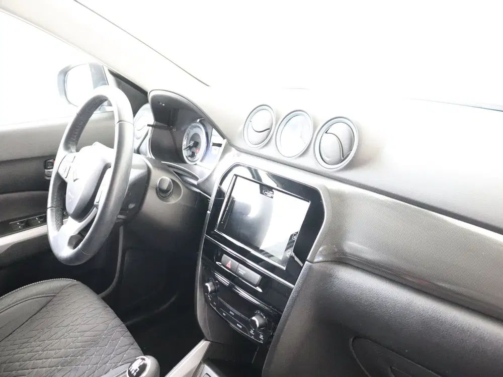 Suzuki Vitara 1.4 Boosterjet Style Smart Hybrid AllGrip uit 2022, foto 6