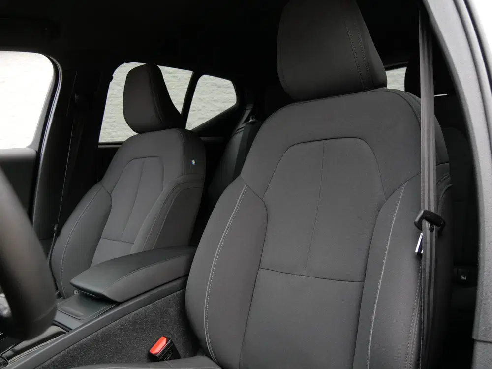 Volvo XC40 70kWh PLUS uit 2023, foto 6