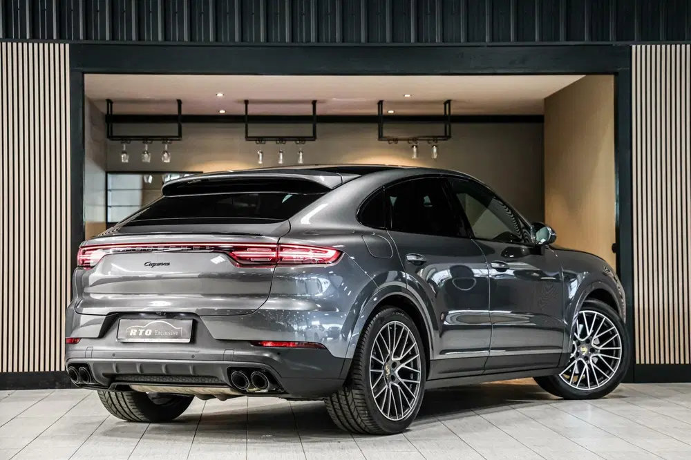 Porsche Cayenne Cayenne Coupé 3.0 E-Hybrid uit 2022, foto 5