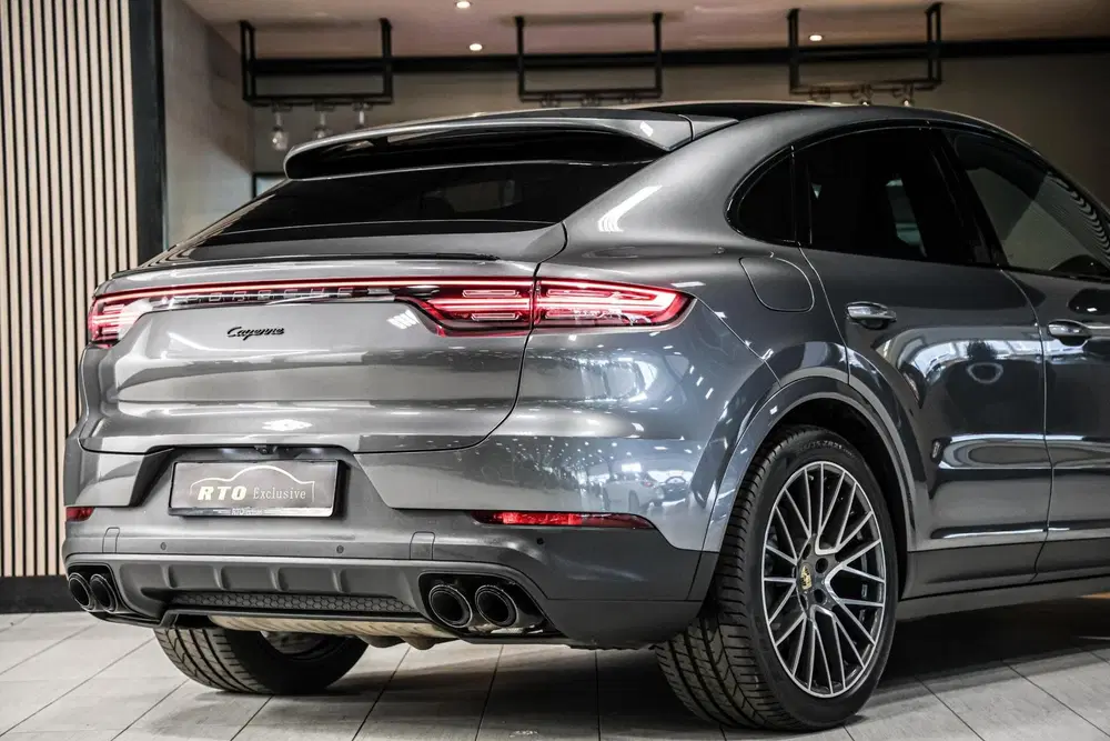 Porsche Cayenne Cayenne Coupé 3.0 E-Hybrid uit 2022, foto 7