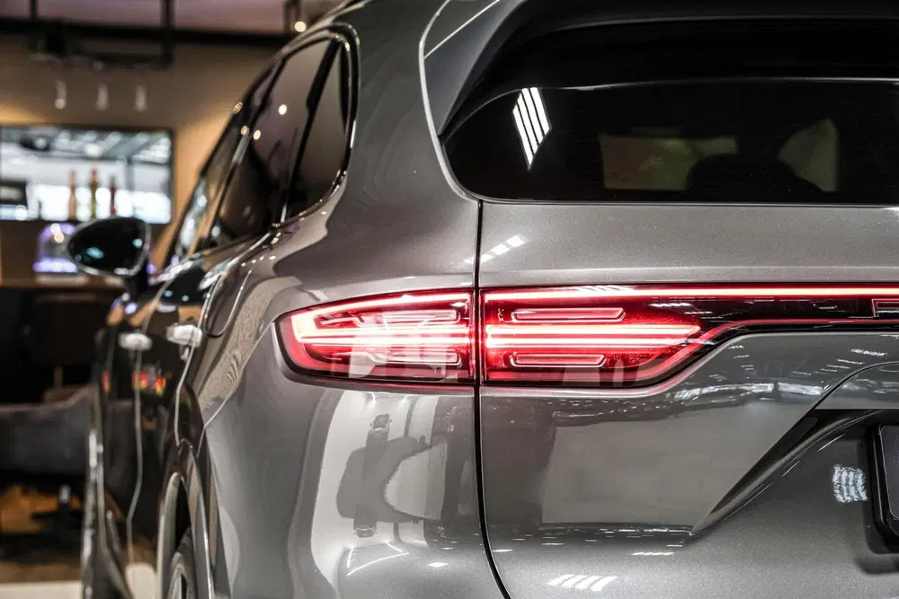 Porsche Cayenne 3.0 E-Hybrid uit 2020, foto 14