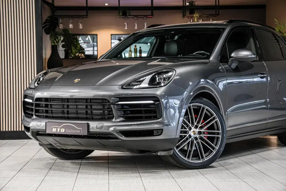 Porsche Cayenne 3.0 E-Hybrid uit 2020, foto 6