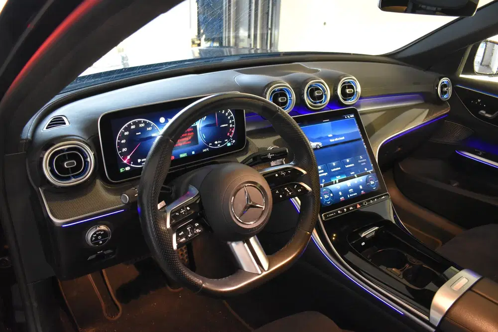 Mercedes-Benz C-Klasse 300 e AMG Line AUT. 36DKM 313PK FULL uit 2024, foto 8