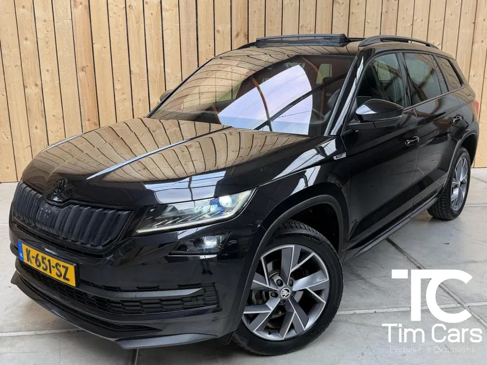 Skoda Kodiaq 1.5 TSI Sportline Business 7 persoons Auto uit 2021