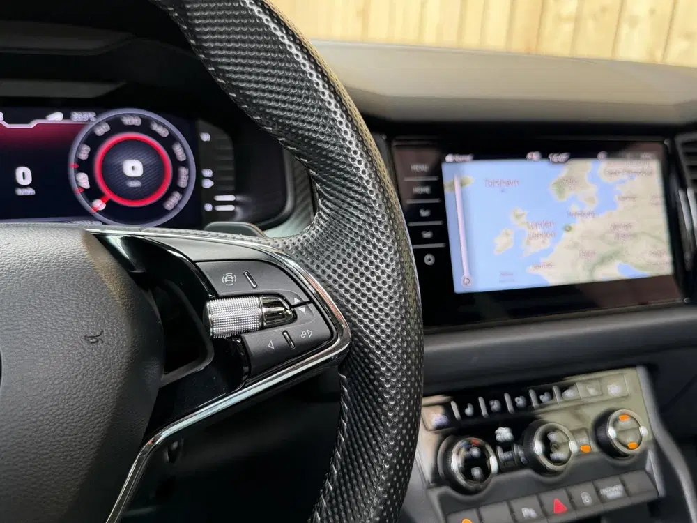 Skoda Kodiaq 1.5 TSI Sportline Business 7 persoons Auto uit 2021, foto 12