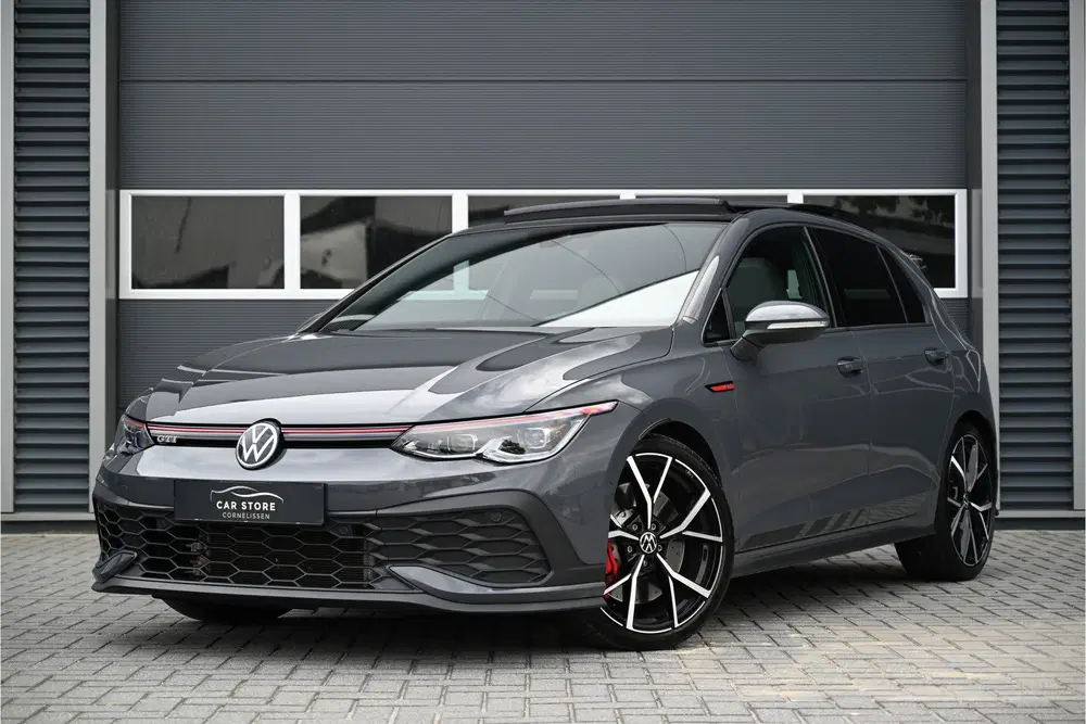 Volkswagen Golf 2.0 TSI GTI CLUBSPORT 300 PK uit 2021