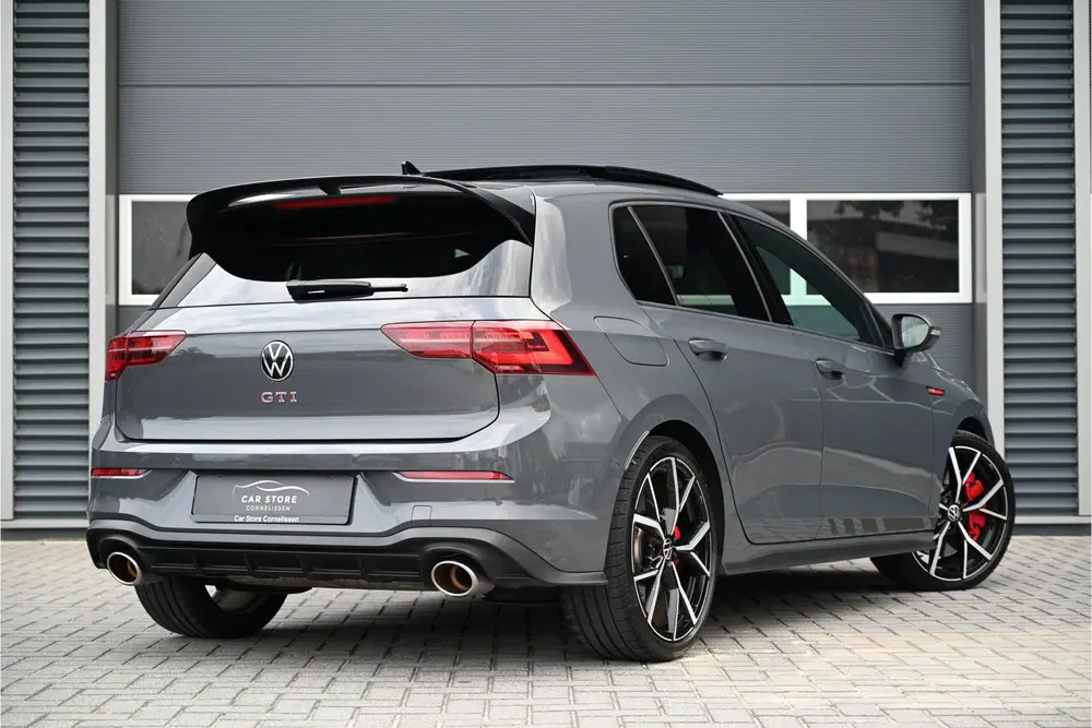 Volkswagen Golf 2.0 TSI GTI CLUBSPORT 300 PK uit 2021, foto 2