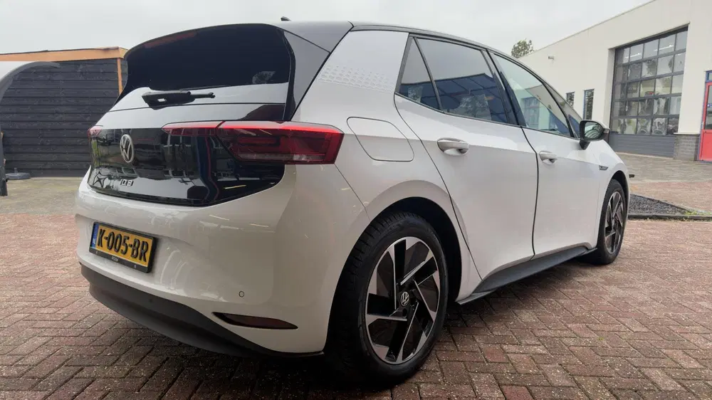 Volkswagen ID.3 First 58 kWh SOH 87% uit 2020, foto 5