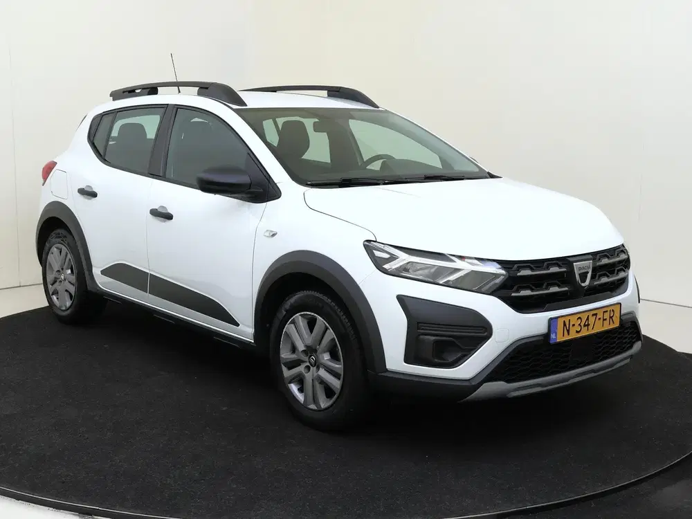 Dacia Sandero 1.0 TCe 90 PK Essential Trekhaak uit 2021, foto 2