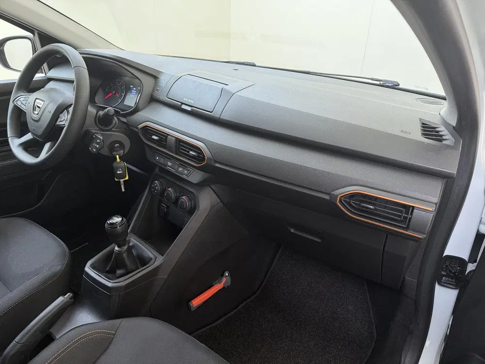 Dacia Sandero 1.0 TCe 90 PK Essential Trekhaak uit 2021, foto 5