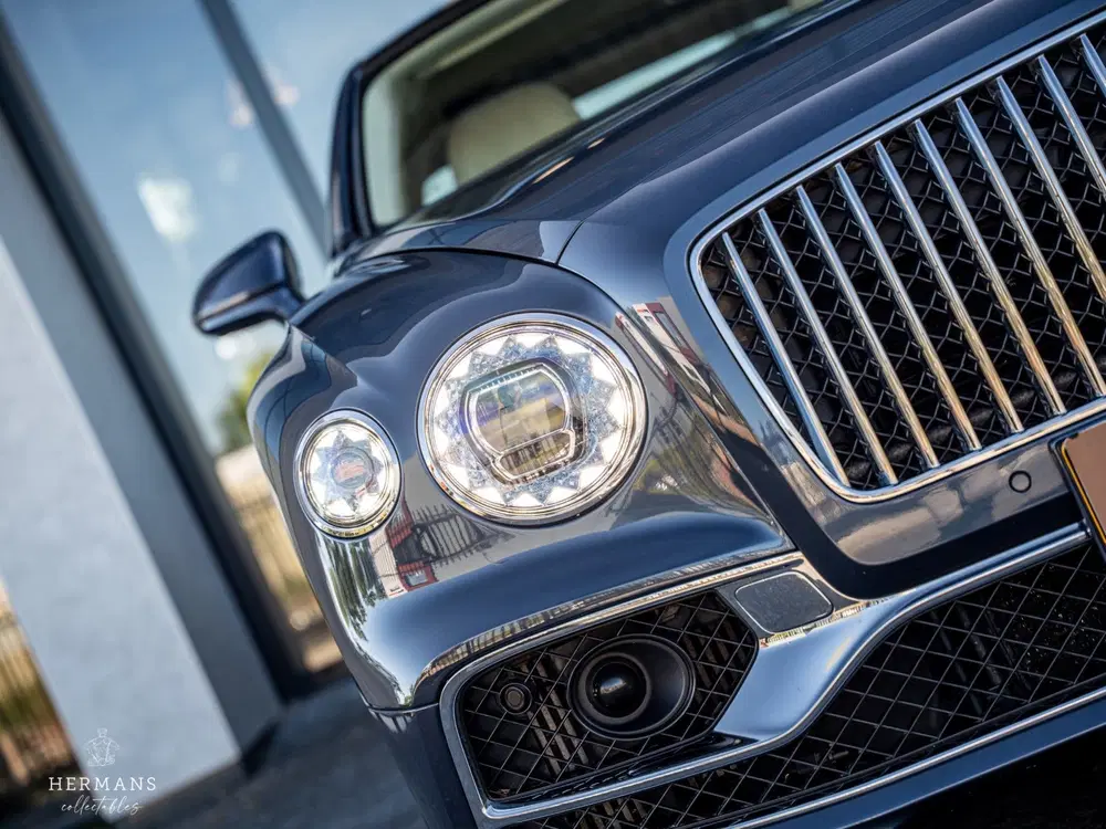 Bentley Flying Spur 6.0 W12 First Edition uit 2019, foto 7
