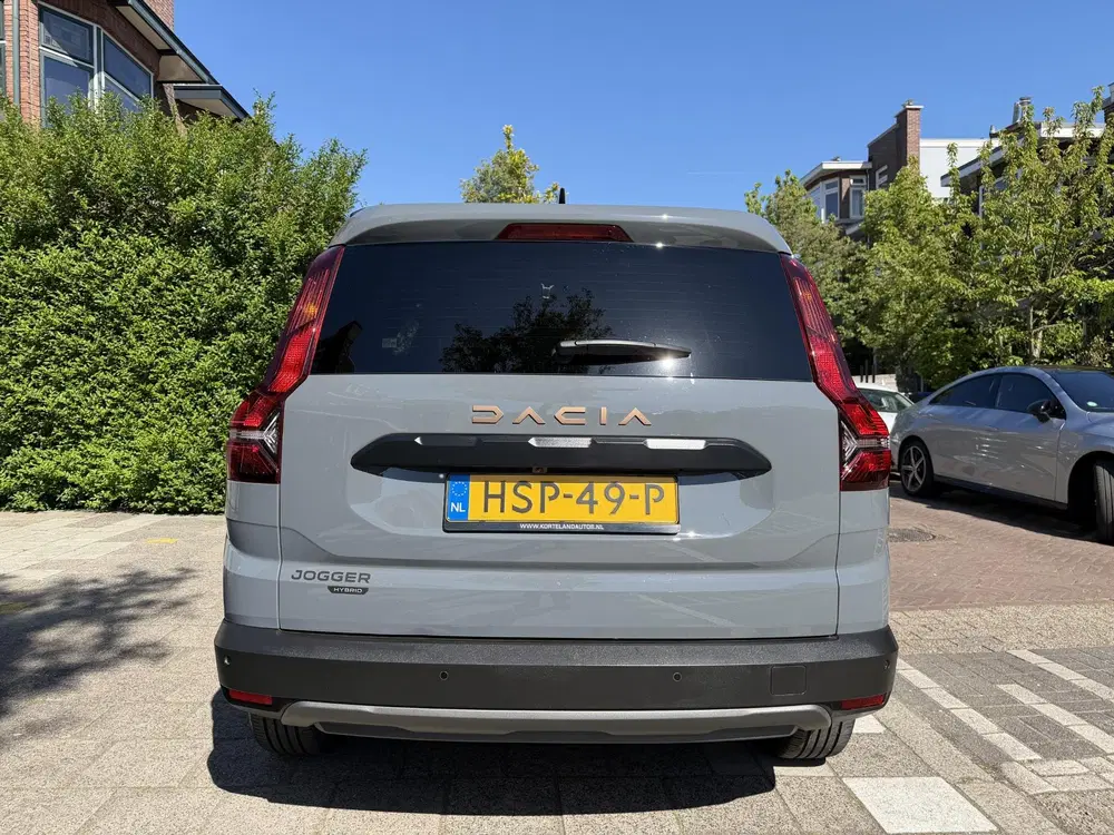 Dacia Jogger 1.6 Hybrid 140 Extreme 7p. uit 2025, foto 4