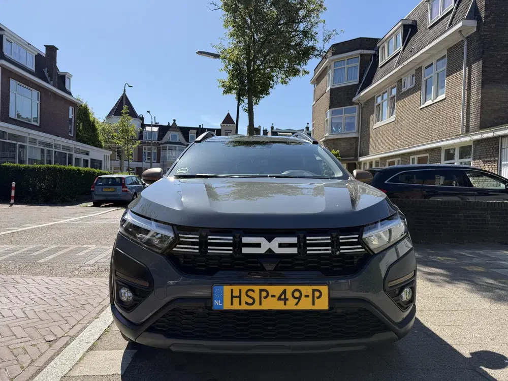 Dacia Jogger 1.6 Hybrid 140 Extreme 7p. uit 2025, foto 8