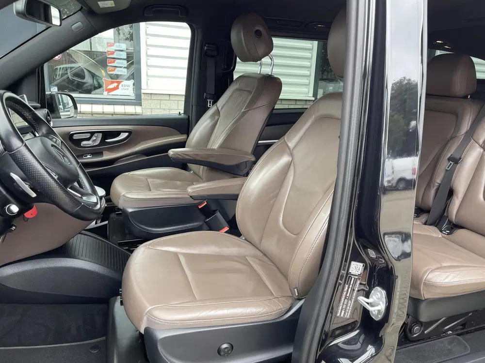 Mercedes-Benz V-Klasse 300d 237pk Extra Lang DC 5 persoons A uit 2021, foto 12