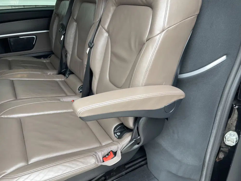 Mercedes-Benz V-Klasse 300d 237pk Extra Lang DC 5 persoons A uit 2021, foto 15