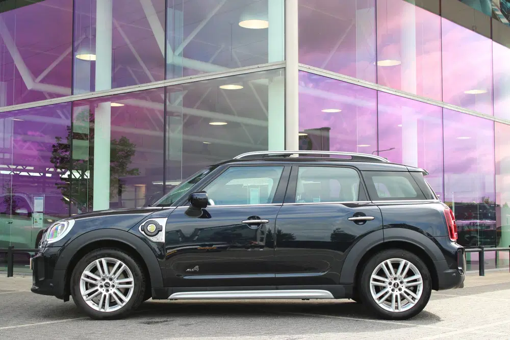 Mini Countryman Cooper S E ALL4 Classic Automaat uit 2023, foto 9
