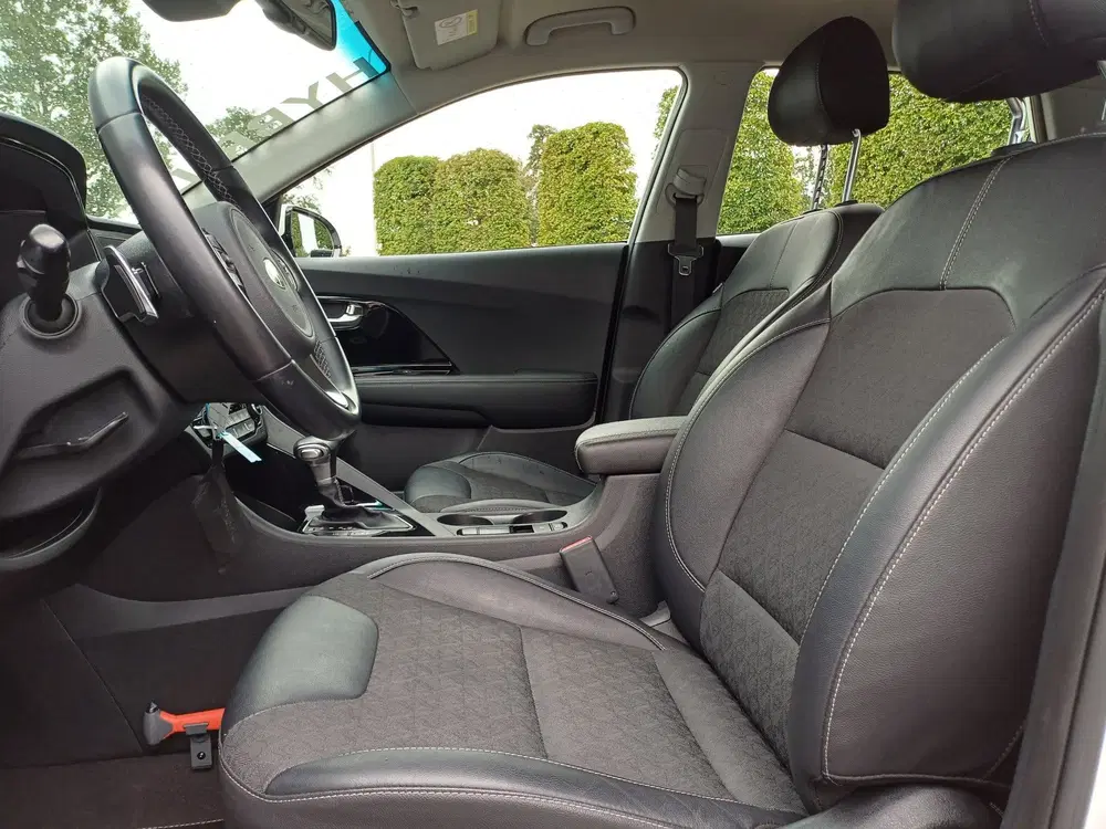 Kia Niro 1.6 GDi Hybrid DynamicLine uit 2020, foto 12