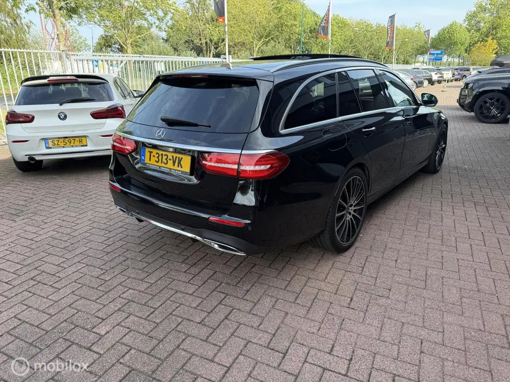 Mercedes-Benz E-Klasse Mercedes E-klasse Estate 400 d 4Matic Amg uit 2019, foto 4