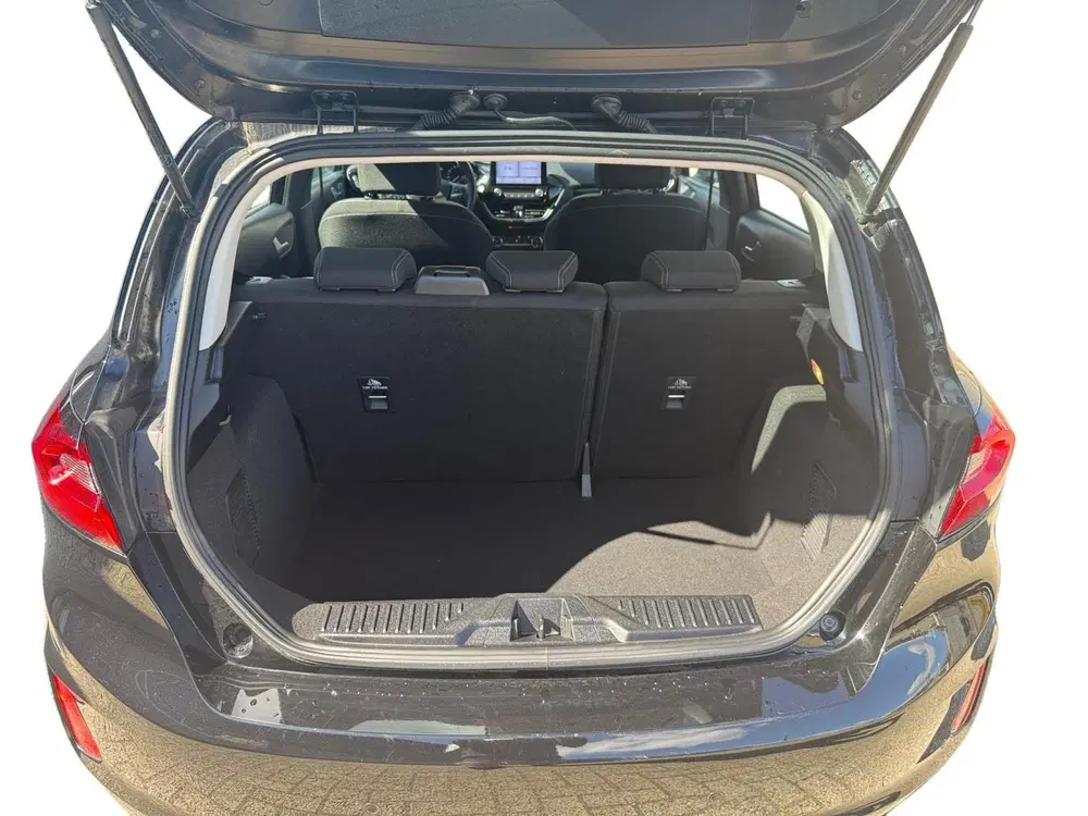 Ford Fiesta 1.0 EcoBoost Hybrid Titanium uit 2023, foto 10