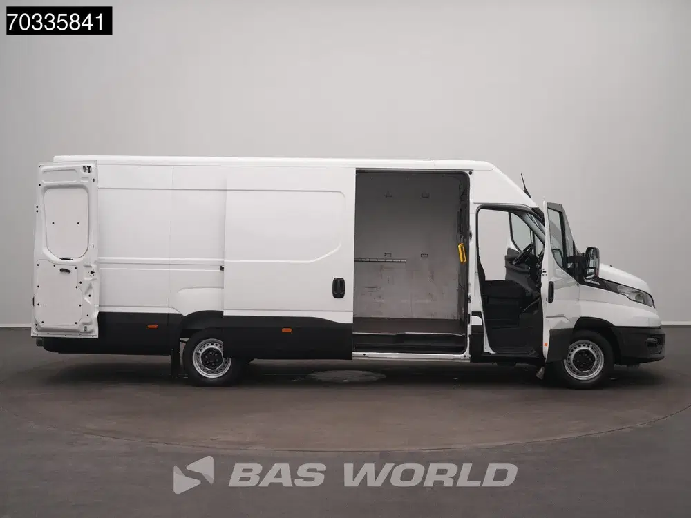 Iveco Daily Automaat L3H2 AC uit 2023, foto 7