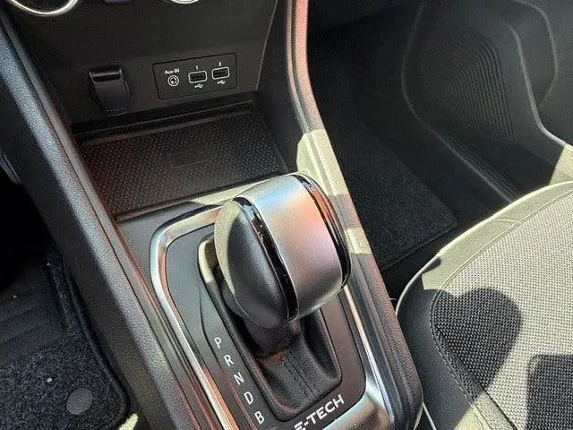 Renault Captur E-Tech Plug-In Hybrid 160pk Aut Techno rij uit 2023, foto 14