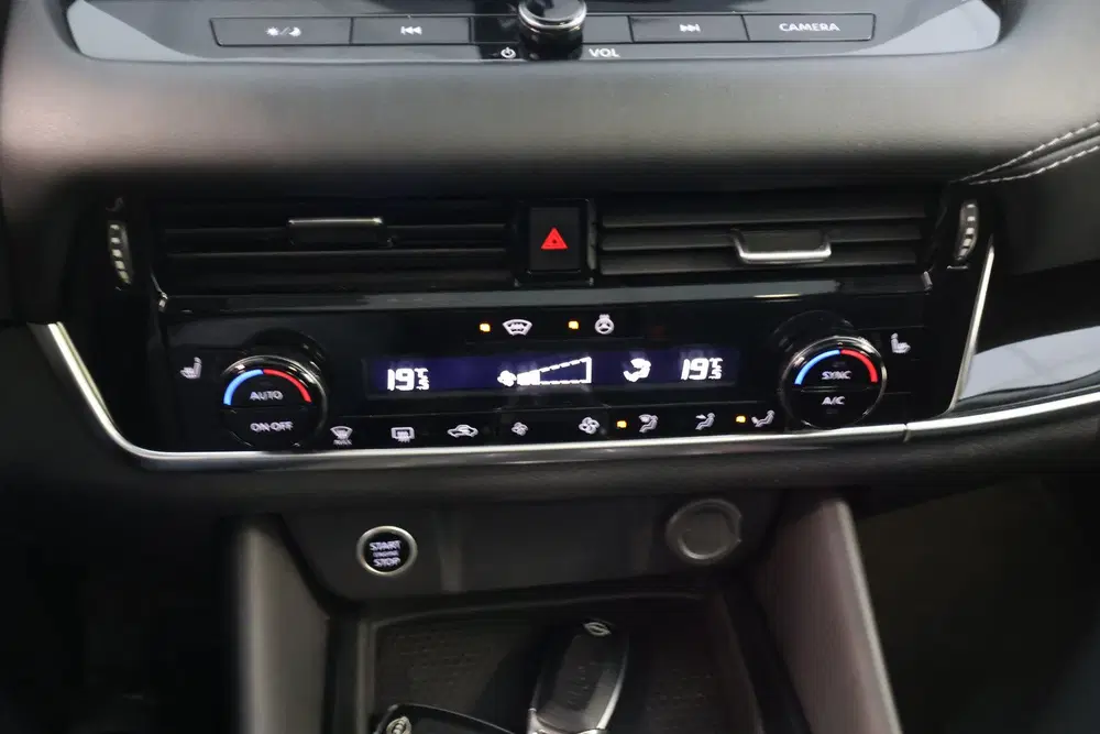 Nissan Qashqai 1.3 MHEV Xtronic N-Connecta uit 2023, foto 8