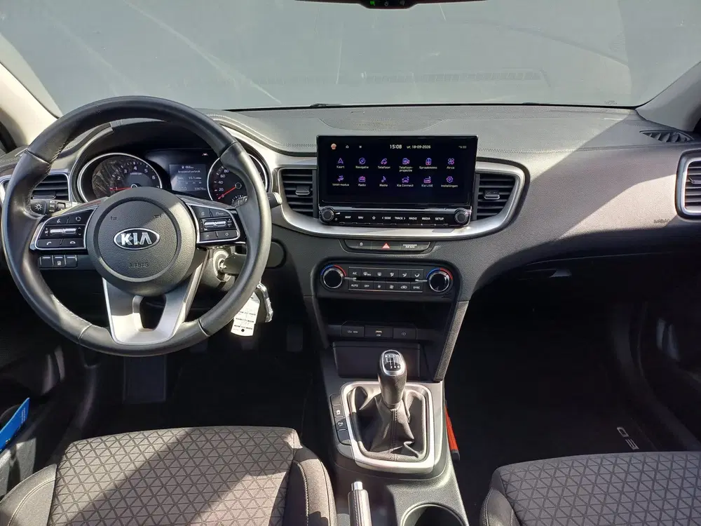 Kia Ceed 1.0 T-GDi DynamicLine uit 2020, foto 10