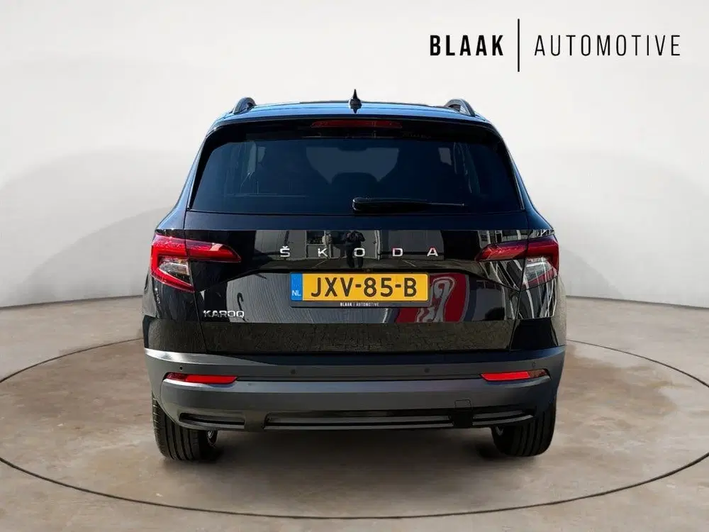 Skoda Karoq 1.0 TSI Business Edition uit 2021, foto 10
