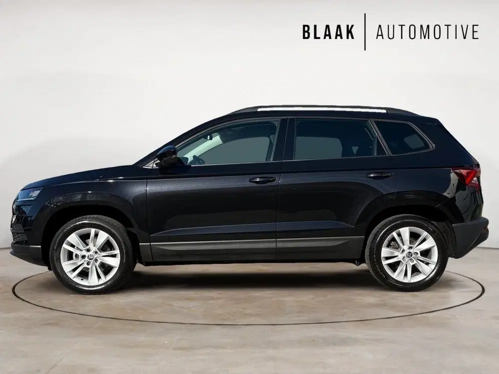 Skoda Karoq 1.0 TSI Business Edition uit 2021, foto 4