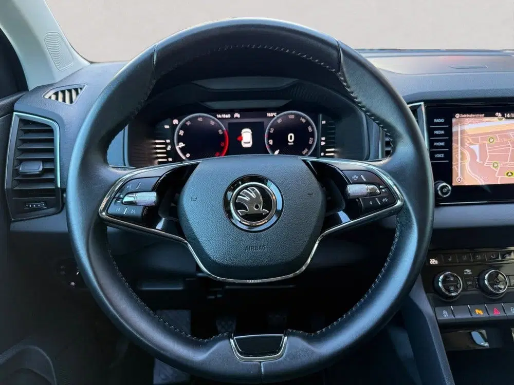 Skoda Karoq 1.0 TSI Business Edition uit 2021, foto 5
