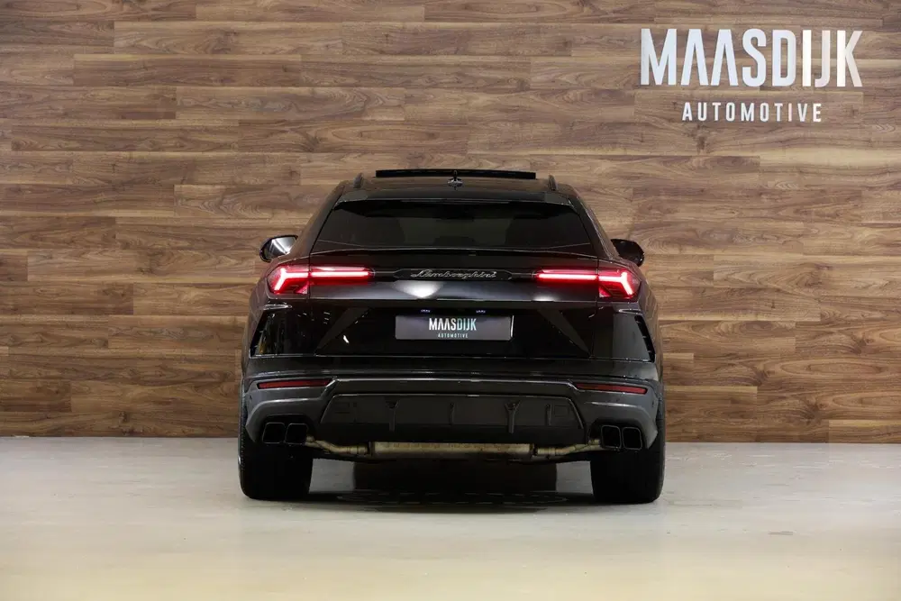 Lamborghini Urus 4.0 V8 uit 2020, foto 10