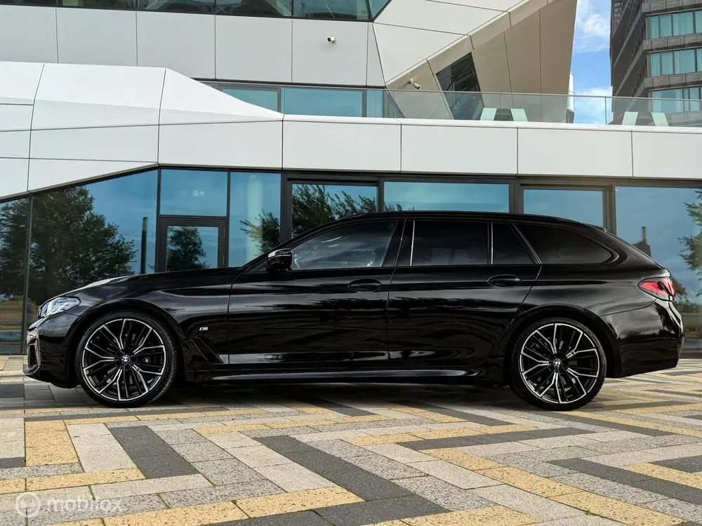 BMW 5-serie 530i M Sport FACELIFT uit 2020, foto 7
