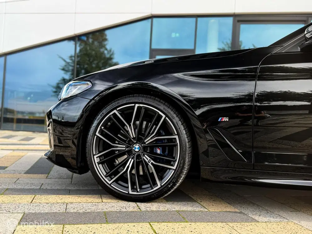 BMW 5-serie 530i M Sport FACELIFT uit 2020, foto 8