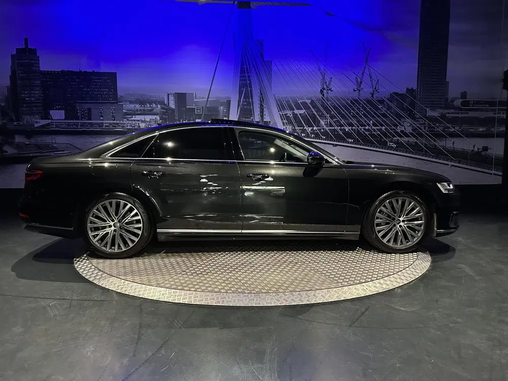 Audi A8 55 TFSI quattro Pro Line Plus *NL-auto*B&O uit 2019, foto 14