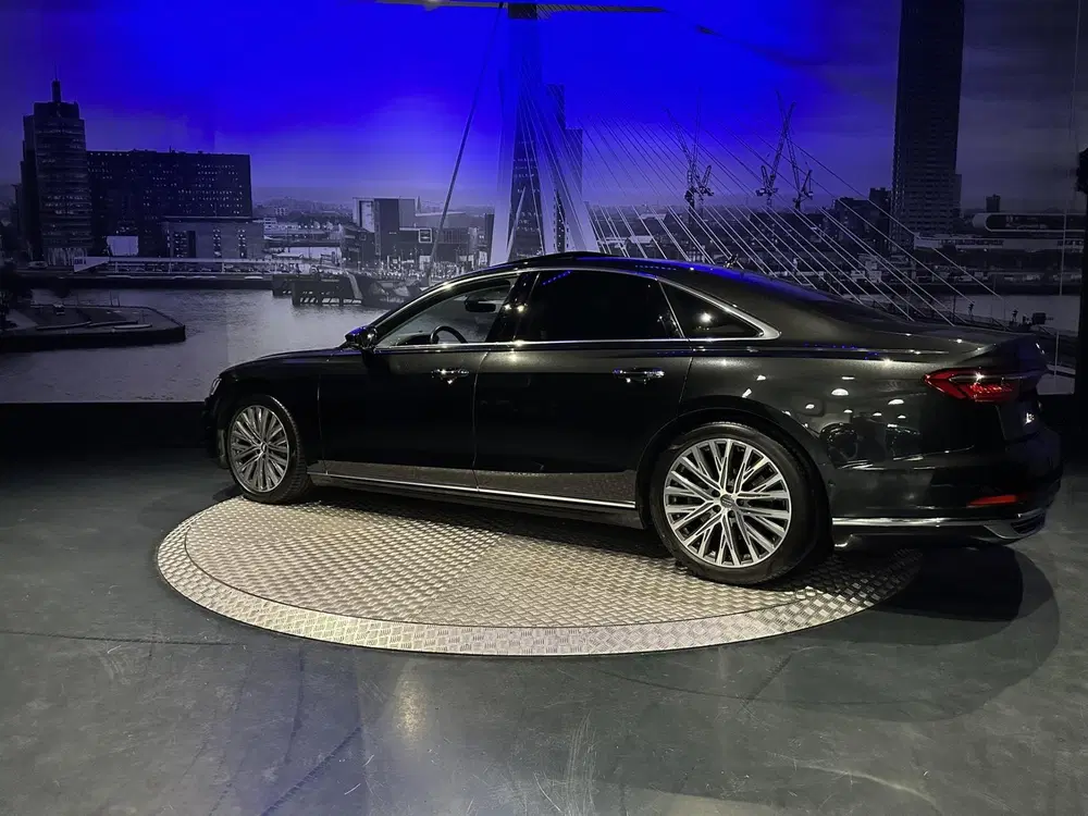 Audi A8 55 TFSI quattro Pro Line Plus *NL-auto*B&O uit 2019, foto 9
