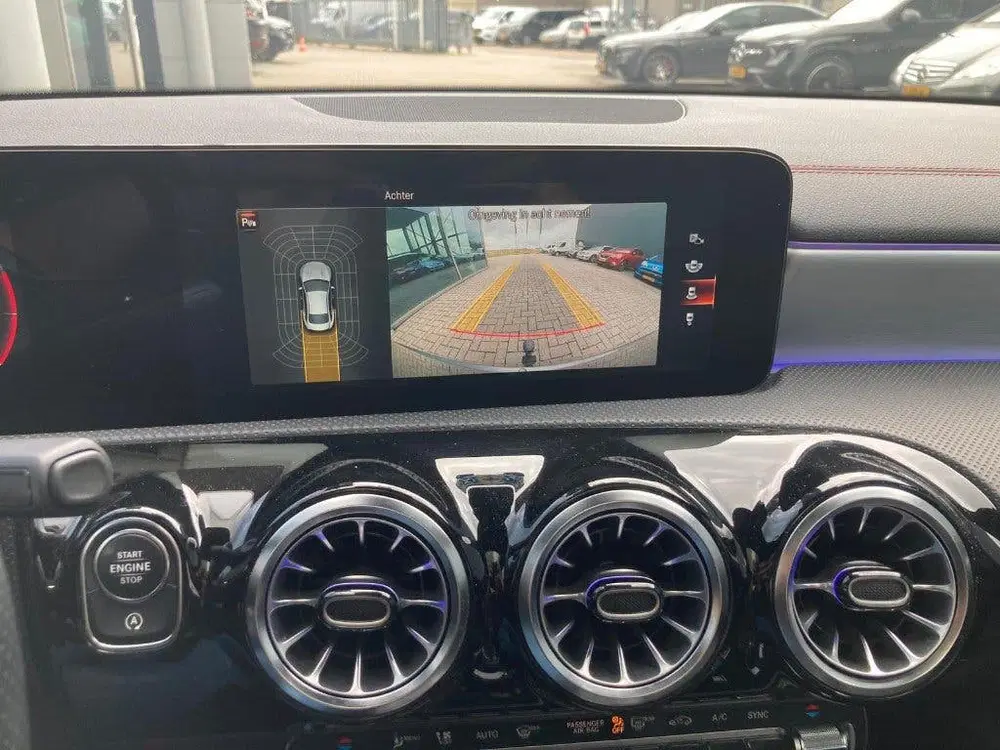 Mercedes-Benz CLA CLA 180 AMG 136pk 7G-DCT 2020 Grijs uit 2020, foto 14