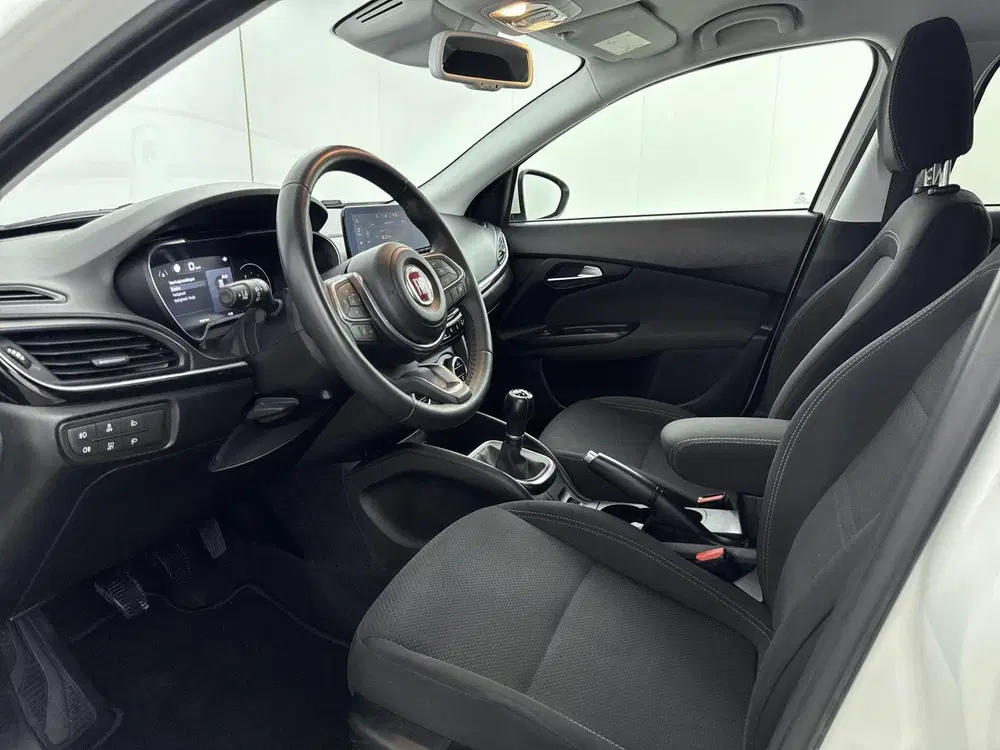 Fiat Tipo 1.0 Life uit 2021, foto 8
