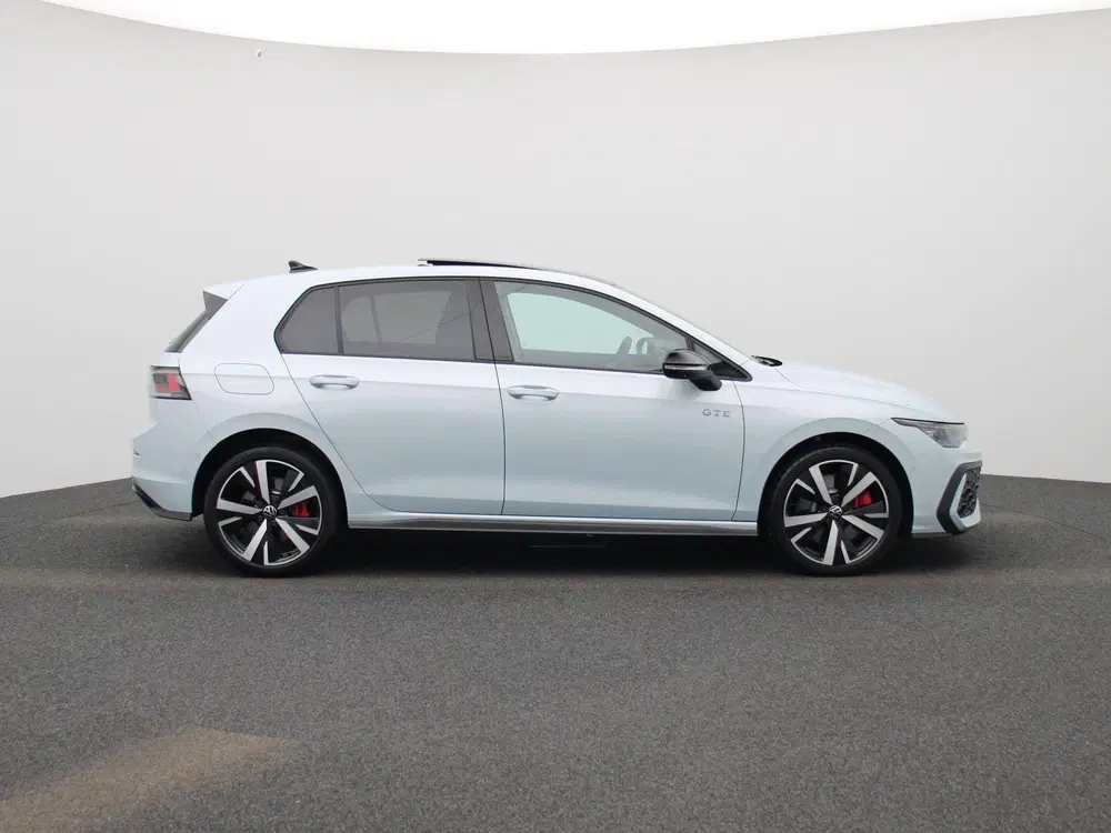 Volkswagen Golf 1.5 eHybrid GTE 272 PK uit 2025, foto 6