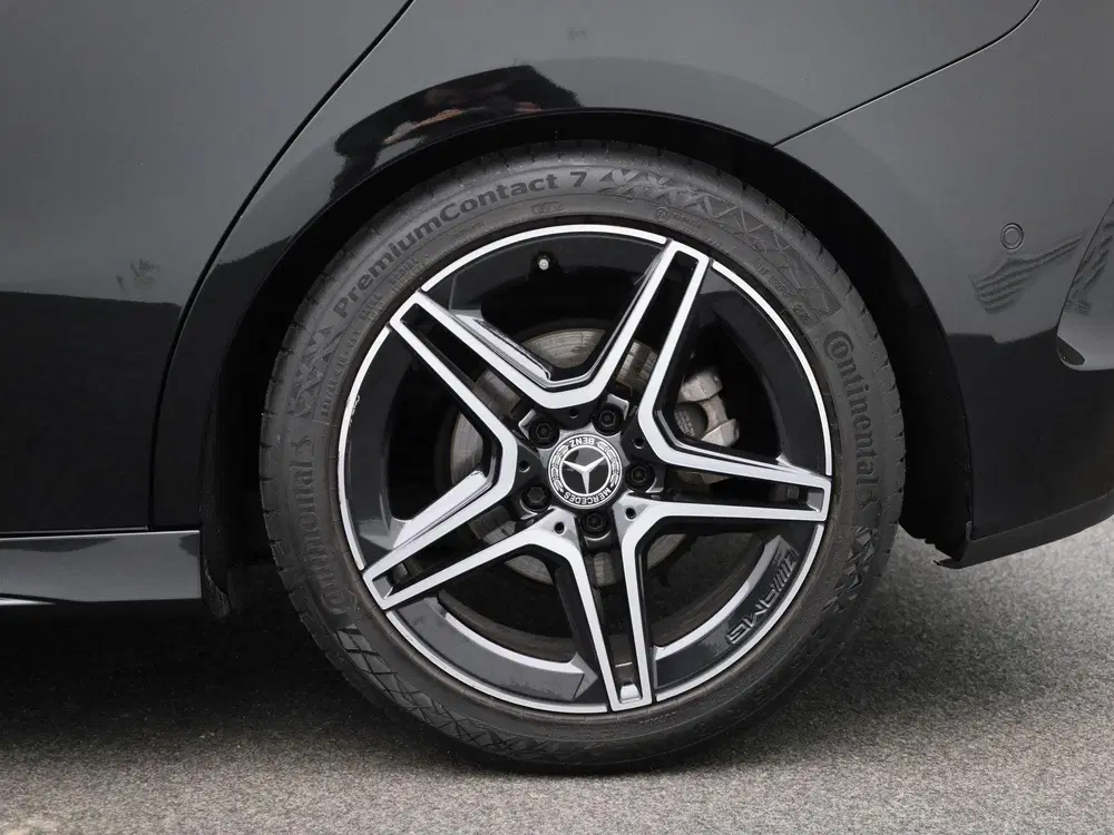 Mercedes-Benz B-Klasse 180 AMG Line AUTOMAAT uit 2023, foto 13